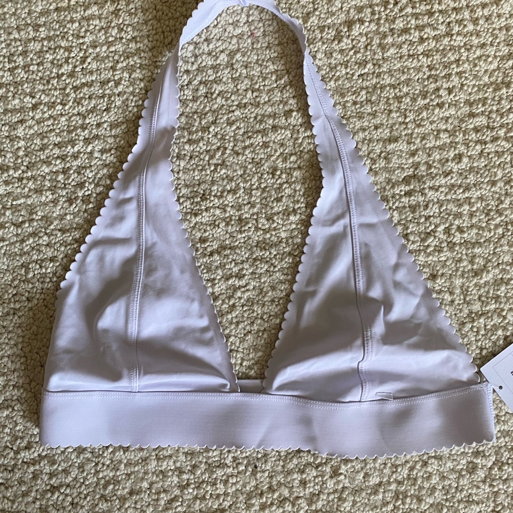 Cecile scallop bra